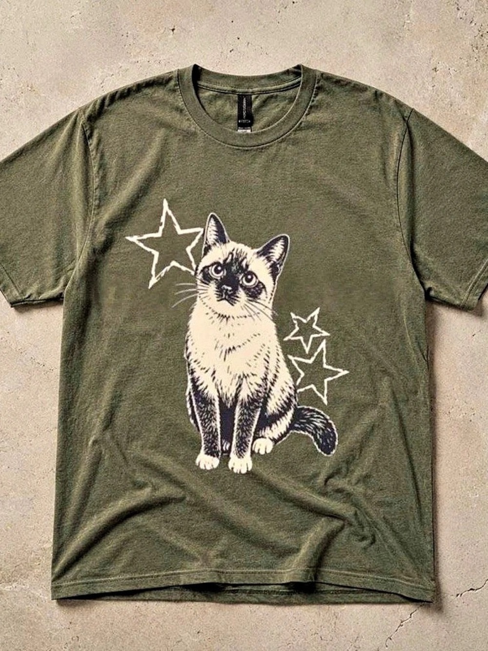 Graphic Cat Short Sleeve Tee in Green